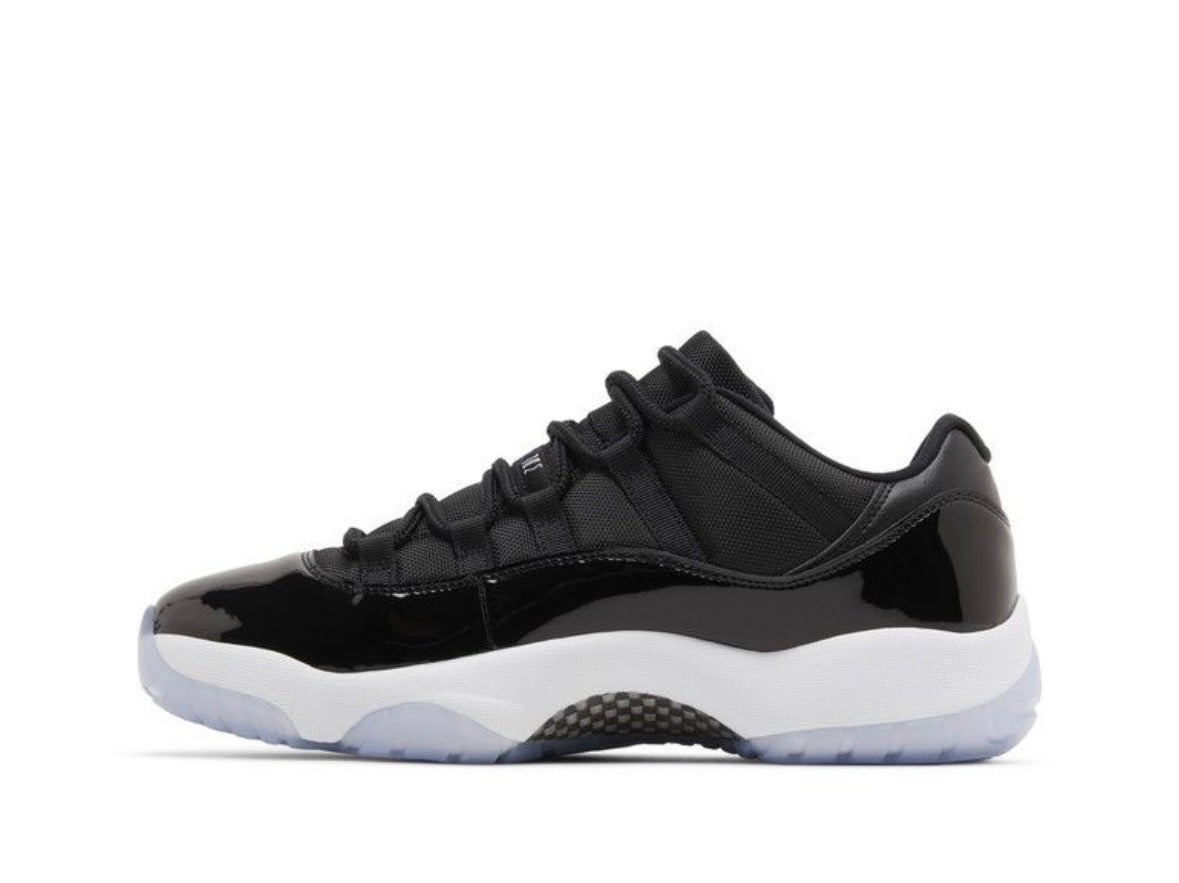 Air Jordan 11 low Space Jam