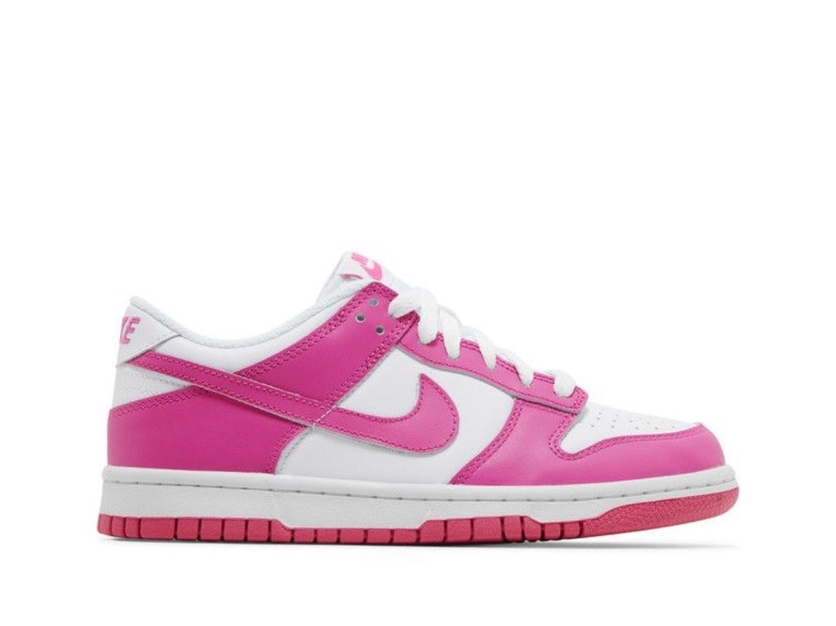 Nike dunk low fuchsia