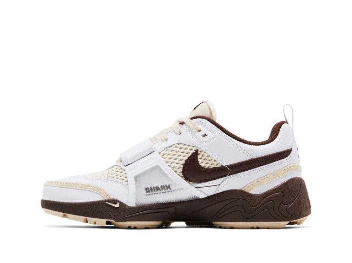 Travis Nike Zoom Field