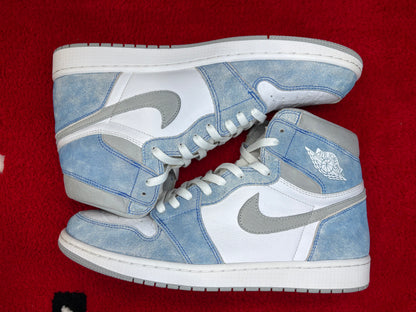 Air Jordan 1 High Hyper Royal